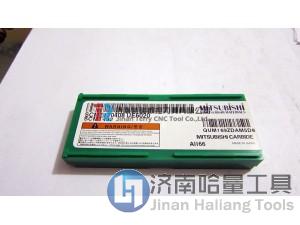 UE6110特点:
*由精细至nm单位的TiCN（氮碳化钛）层和结晶成长的生成的Al2O3（氧化铝）层构成的“纳米结构涂层”；
*通过平滑刀片外周刃，以稳定的磨合速度及高加工精度实现的“Black Super-even涂层”。
*耐磨性及耐缺损性高，能够延长工具的寿命。